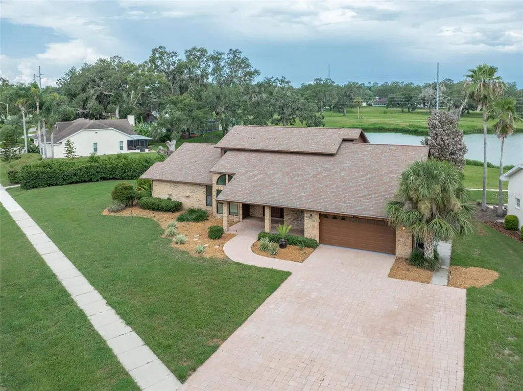 6151 Silver Oaks Drive Zephyrhills FL 33542