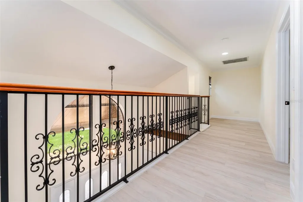 6151 Silver Oaks Drive Zephyrhills FL 33542