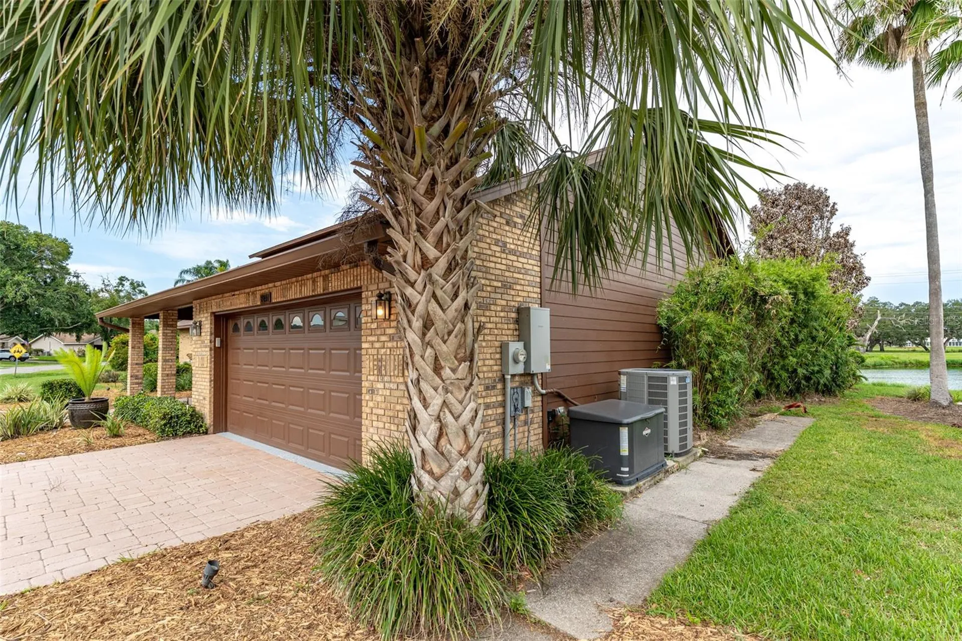 6151 Silver Oaks Drive Zephyrhills FL 33542