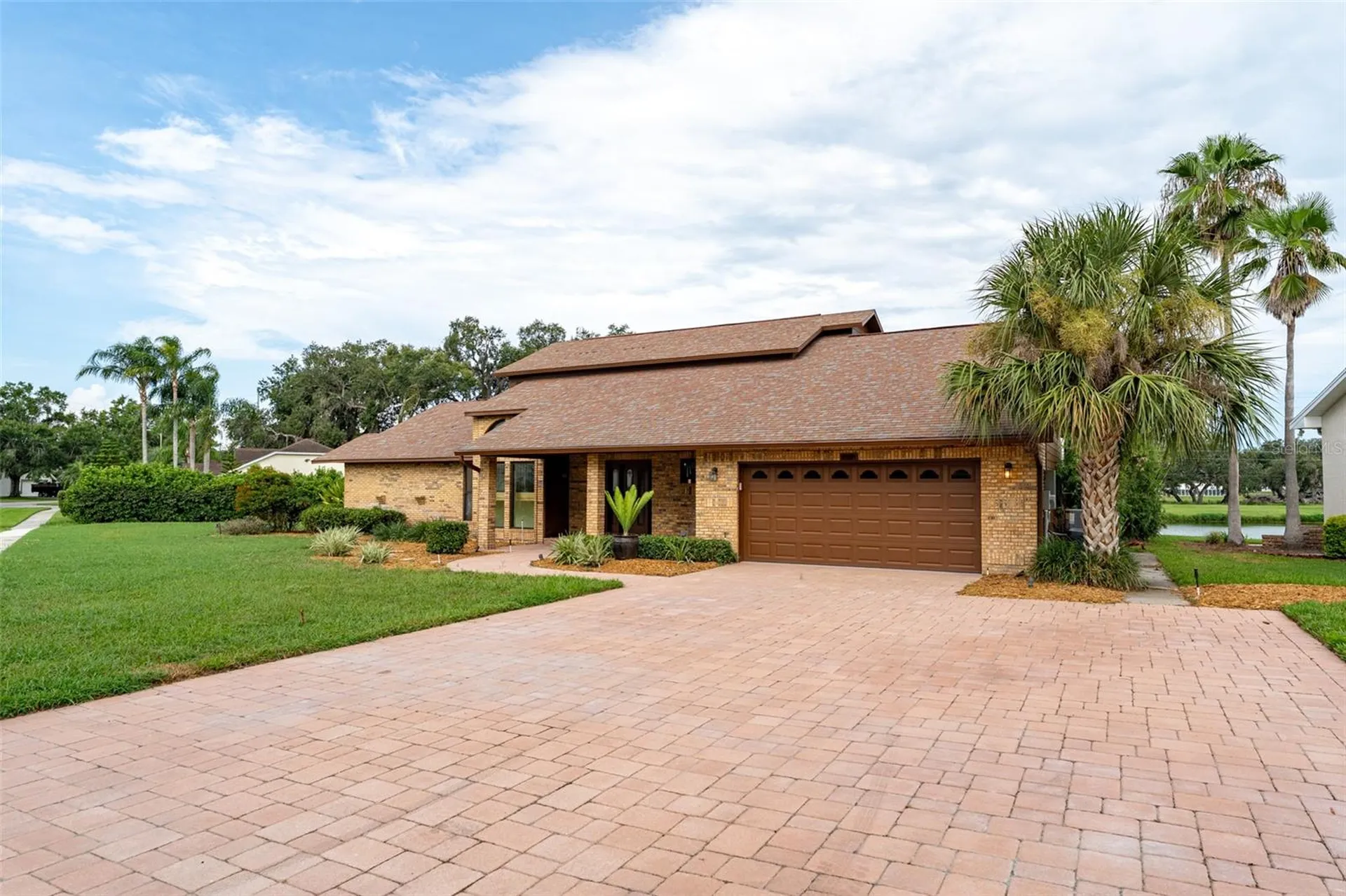 6151 Silver Oaks Drive Zephyrhills FL 33542