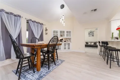6151 Silver Oaks Drive Zephyrhills FL 33542