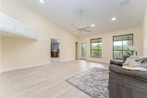 6151 Silver Oaks Drive Zephyrhills FL 33542