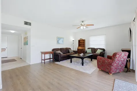 5887 Tidewood Avenue Sarasota FL 34231