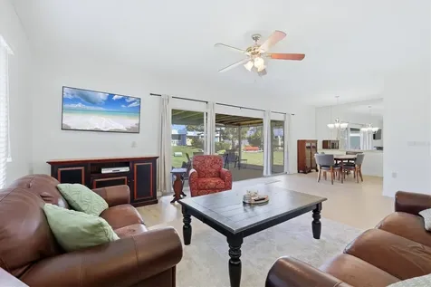 5887 Tidewood Avenue Sarasota FL 34231