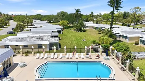 5887 Tidewood Avenue Sarasota FL 34231