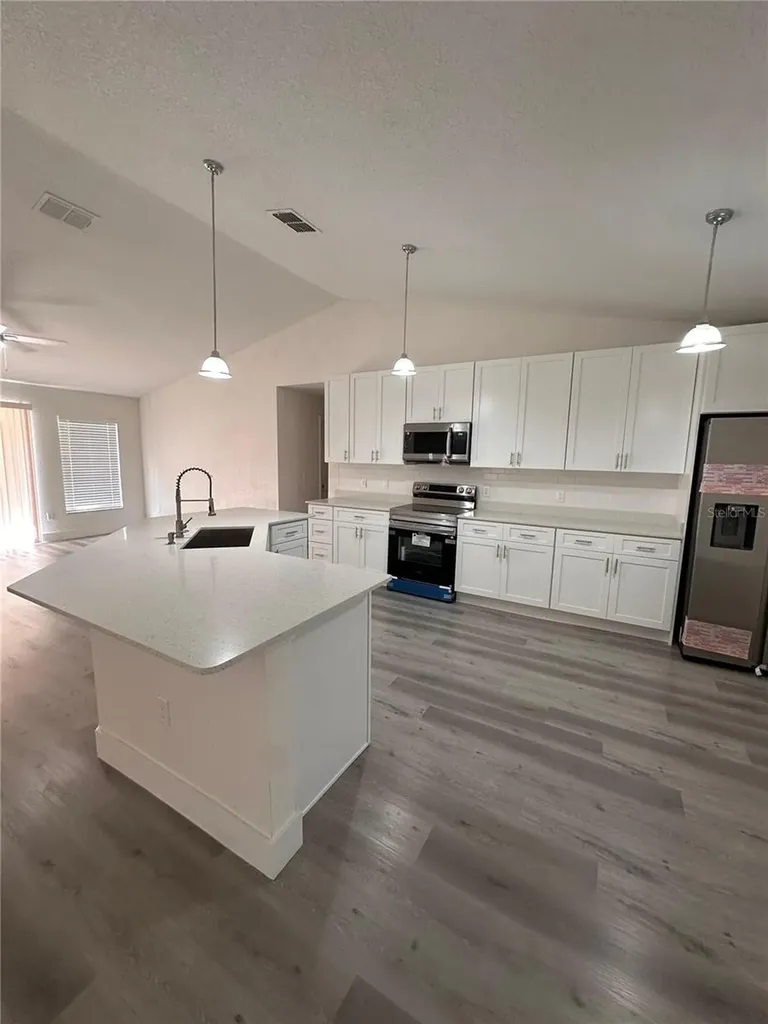 40 Willow Run Ocala FL 34472