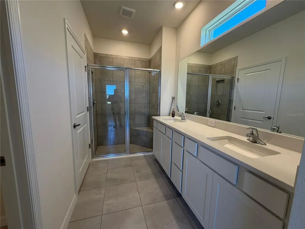 8589 Pinecrest Trail Wildwood FL 34785