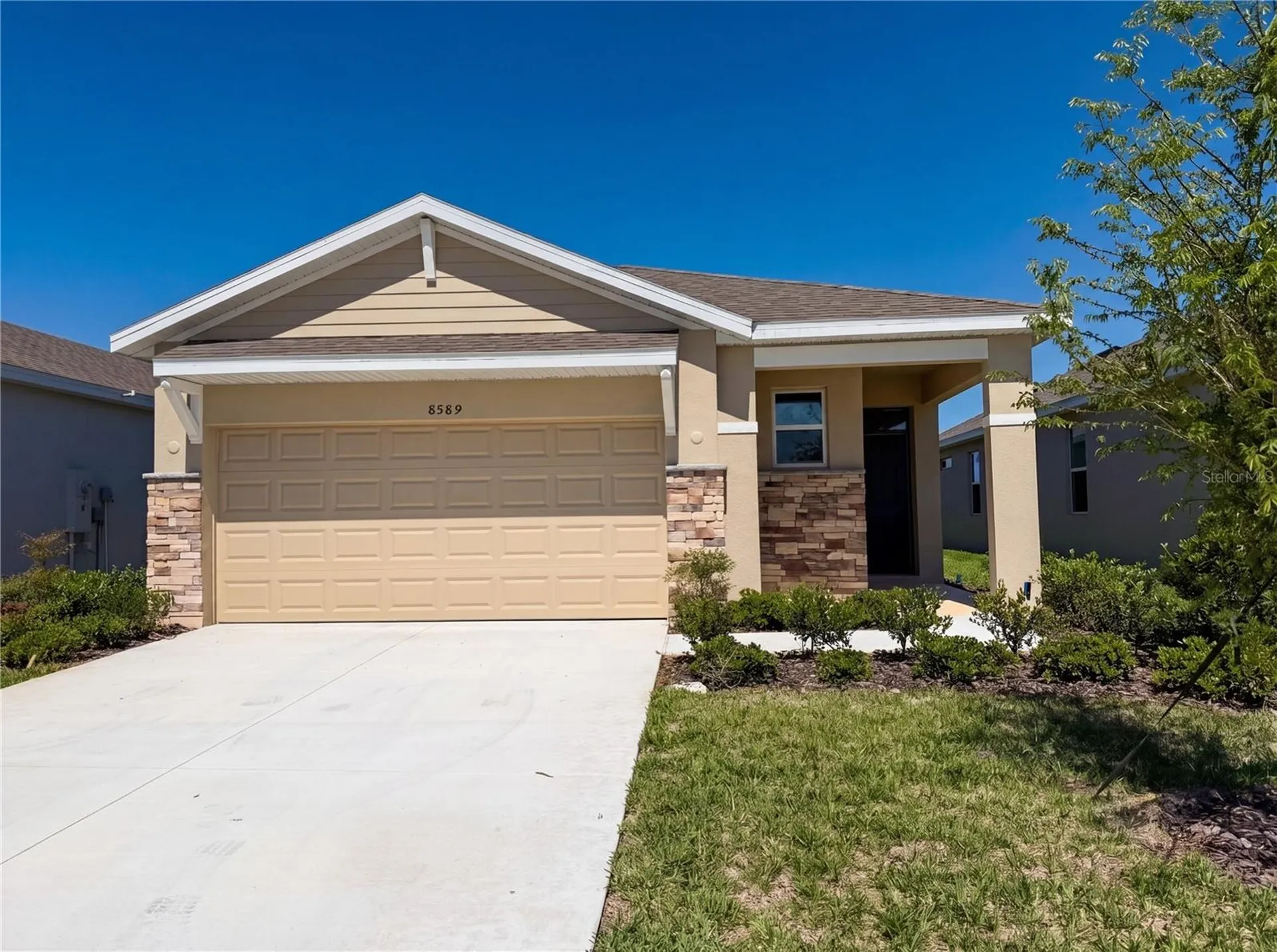 8589 Pinecrest Trail Wildwood FL 34785