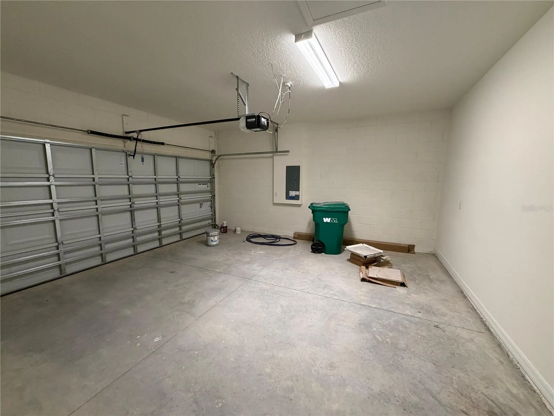 8589 Pinecrest Trail Wildwood FL 34785