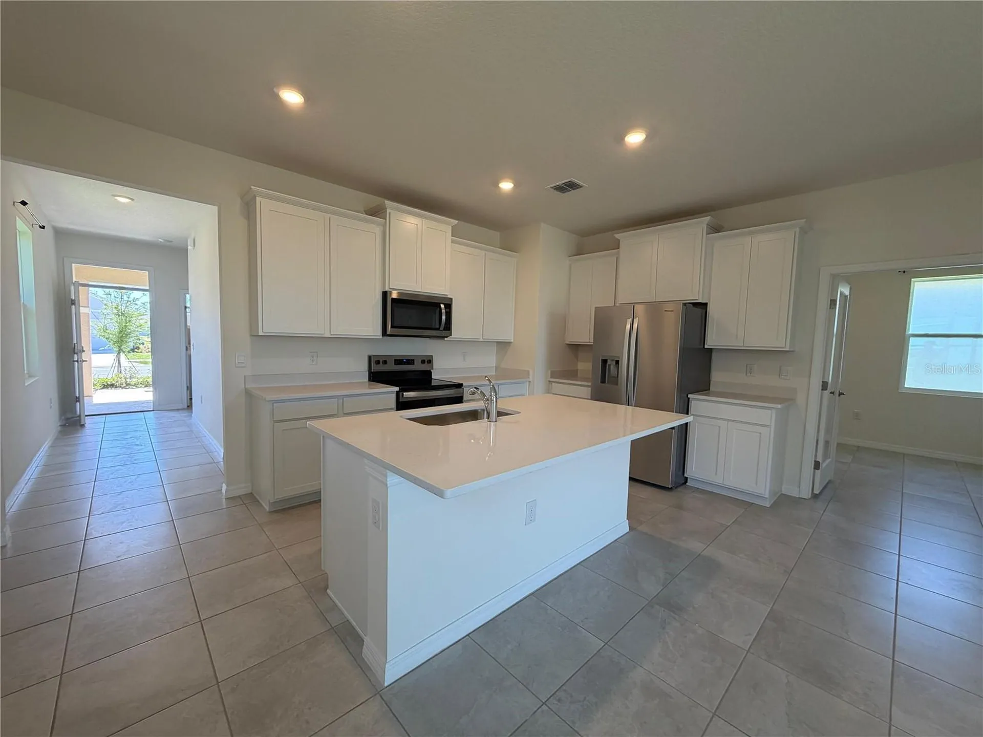 8589 Pinecrest Trail Wildwood FL 34785
