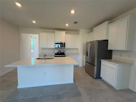 8589 Pinecrest Trail Wildwood FL 34785