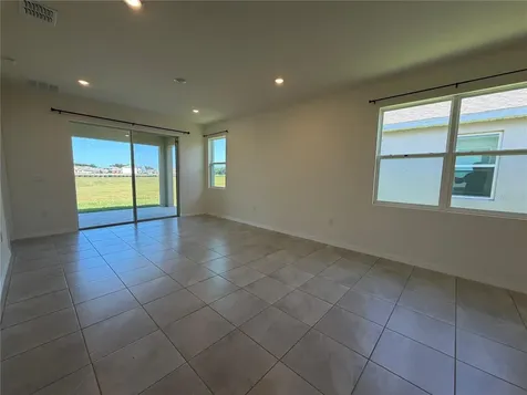 8589 Pinecrest Trail Wildwood FL 34785