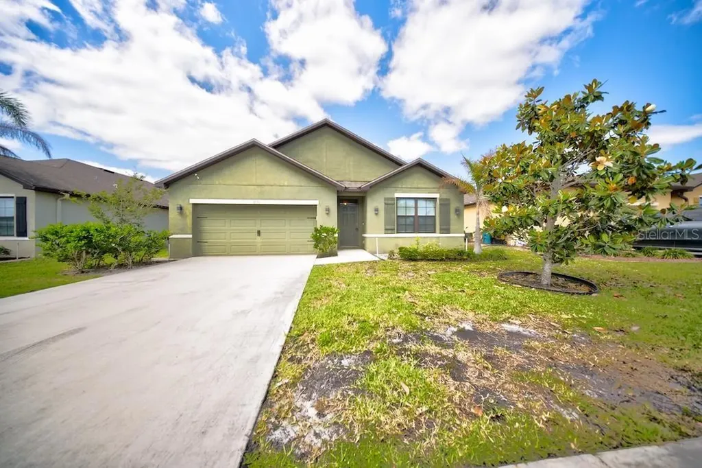 6151 Northwest Regent Street Port St Lucie FL 34983