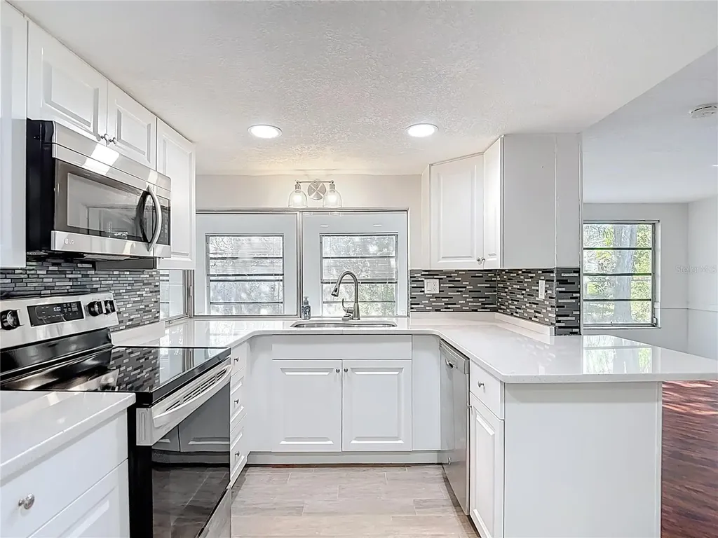 4320 Newbury Drive New Port Richey FL 34652