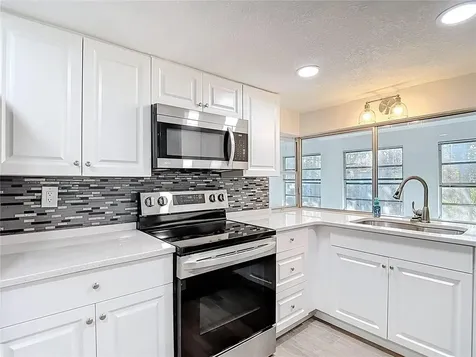 4320 Newbury Drive New Port Richey FL 34652