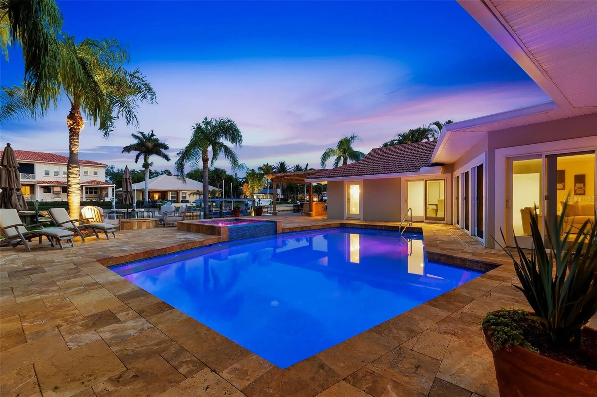 2080 Hawaii Avenue NE St Petersburg FL 33703