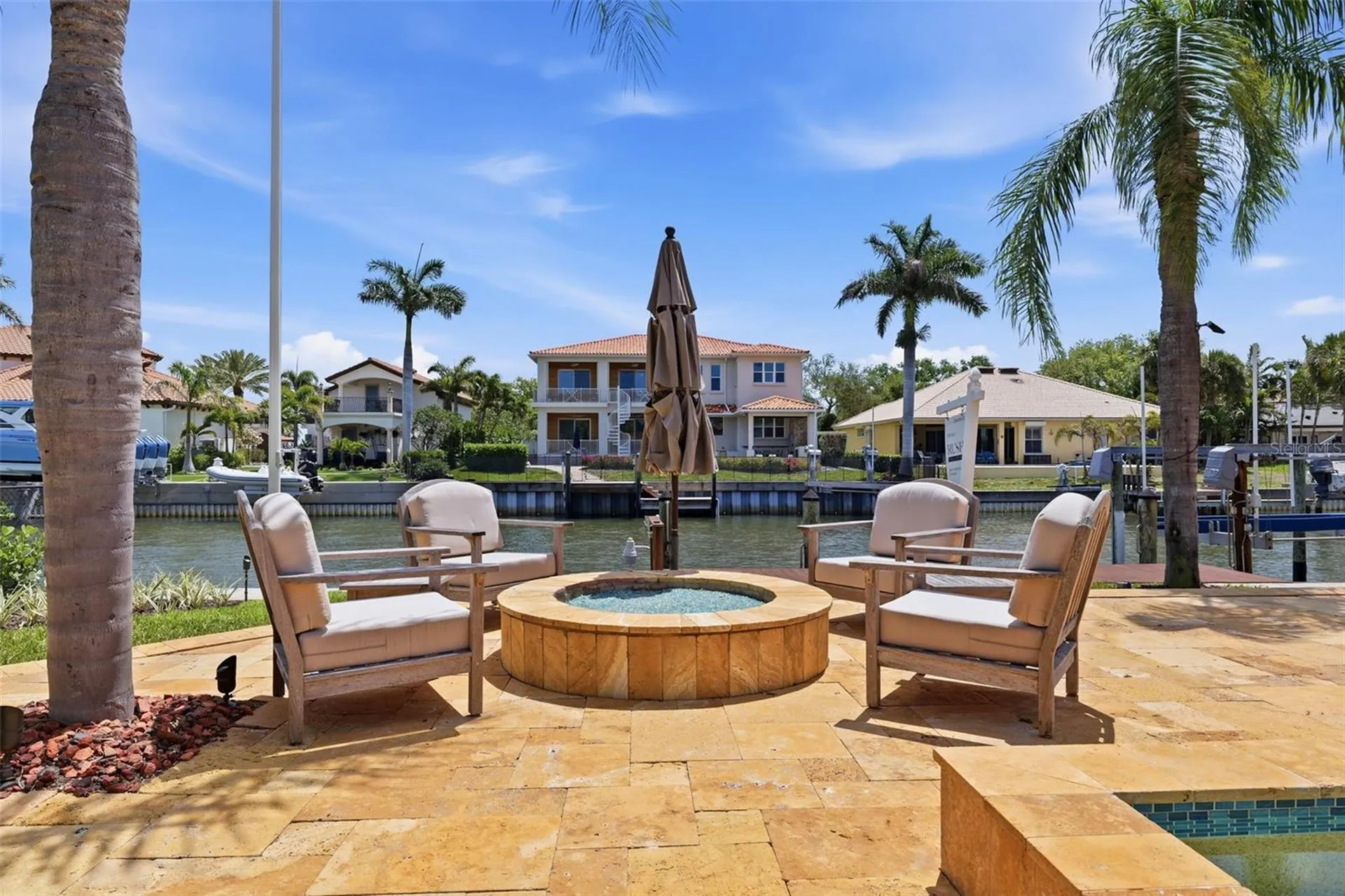 2080 Hawaii Avenue NE St Petersburg FL 33703