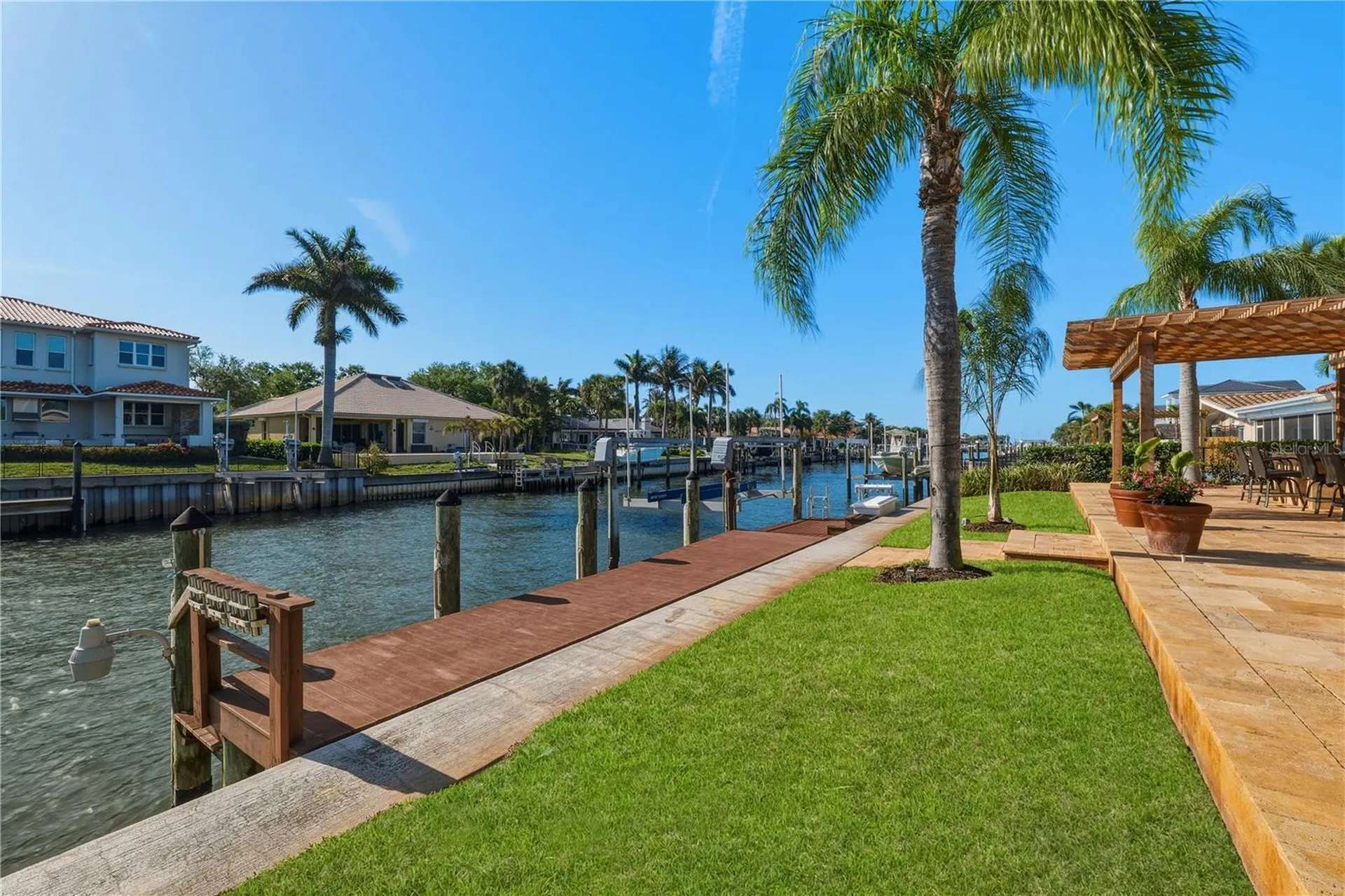 2080 Hawaii Avenue NE St Petersburg FL 33703
