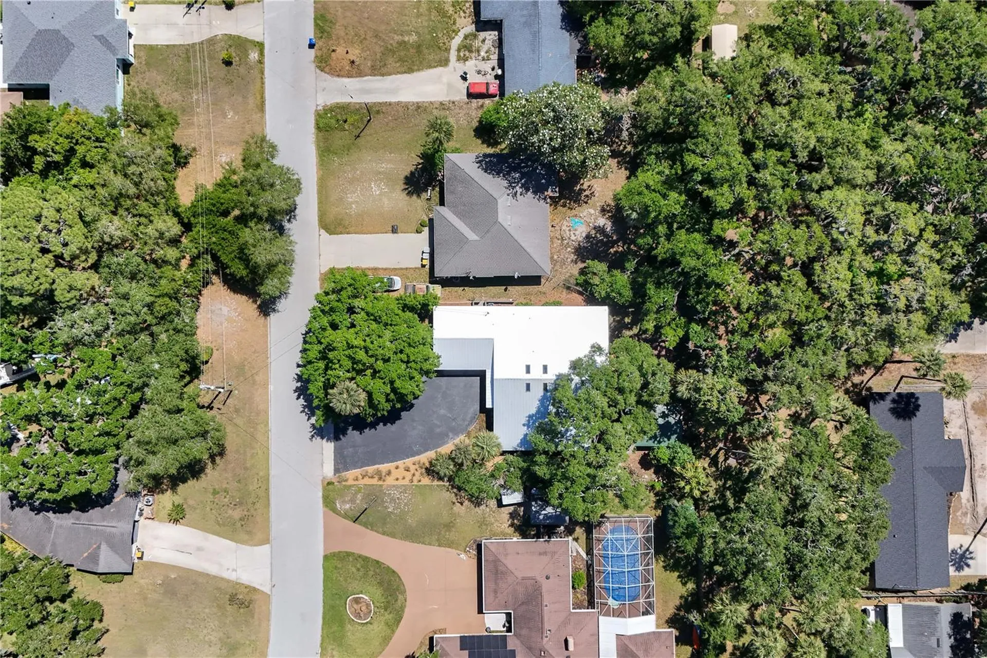 719 W Nelson Street Tavares FL 32778