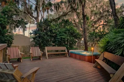 719 W Nelson Street Tavares FL 32778