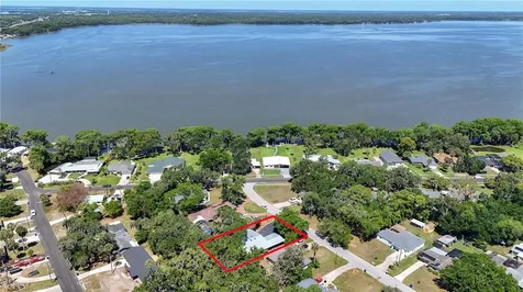 719 W Nelson Street Tavares FL 32778