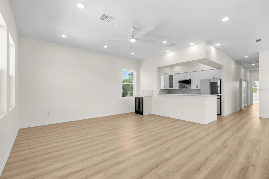 4234 4th Street S St Petersburg FL 33705