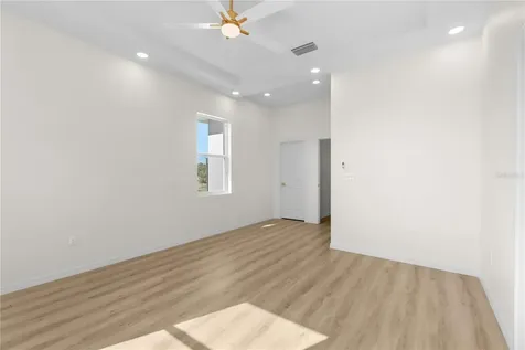 4234 4th Street S St Petersburg FL 33705