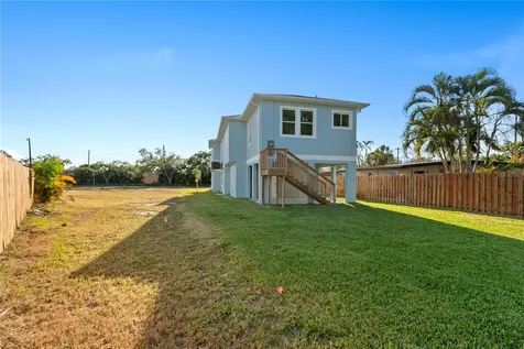 4234 4th Street S St Petersburg FL 33705