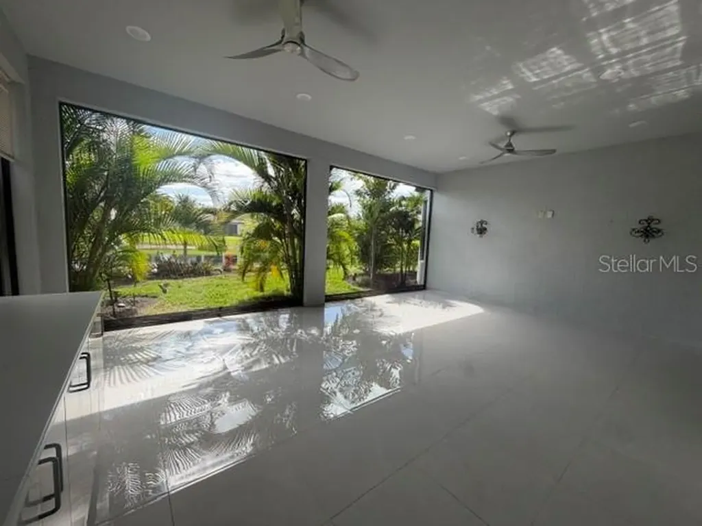 6289 Mesa Glen Bradenton FL 34203