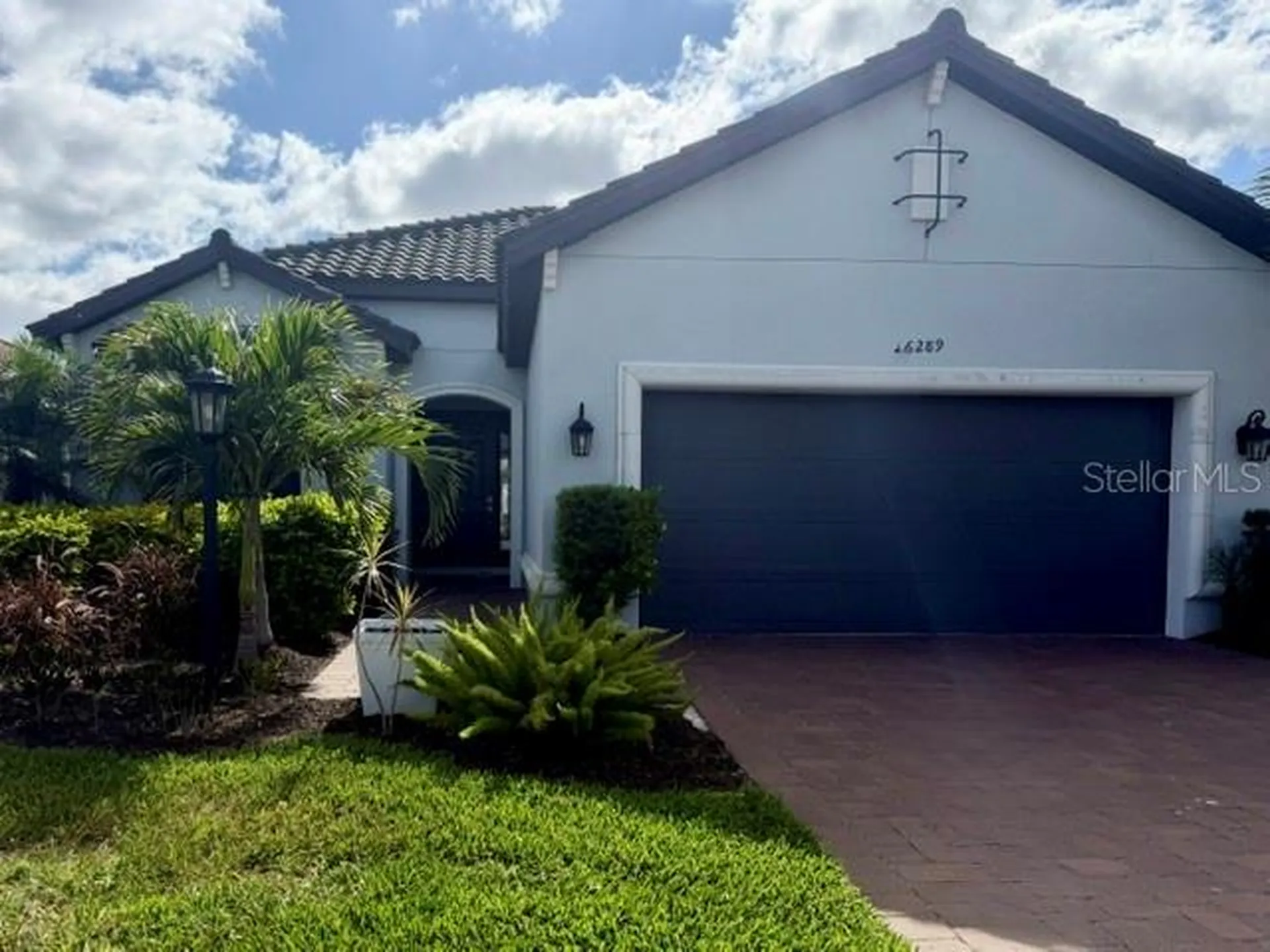 6289 Mesa Glen Bradenton FL 34203