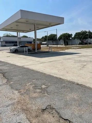 200 S Scenic Highway Lake Wales FL 33853