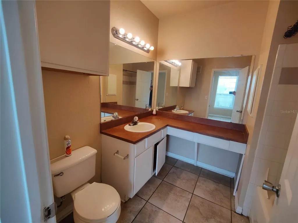 3737 Castle Pines Lane Orlando FL 32839
