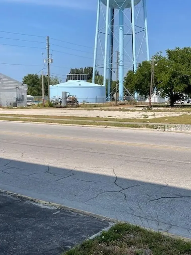 206 N 1st Street Lake Wales FL 33853