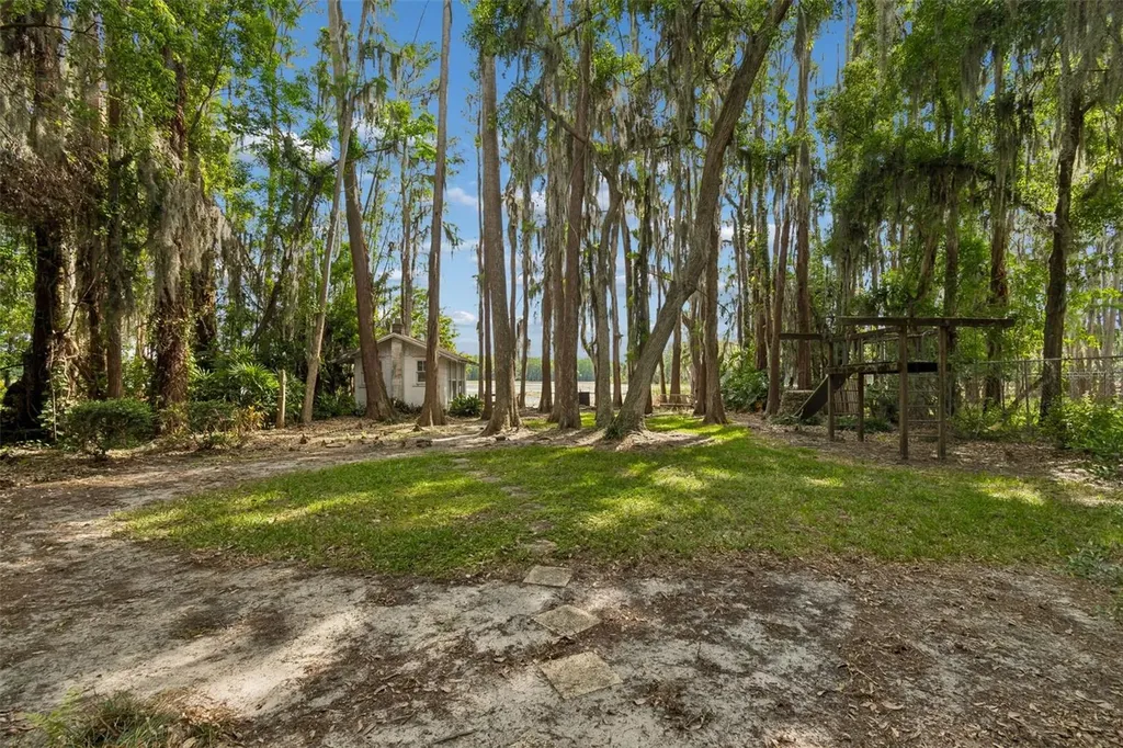 4743 School Road Land O Lakes FL 34638