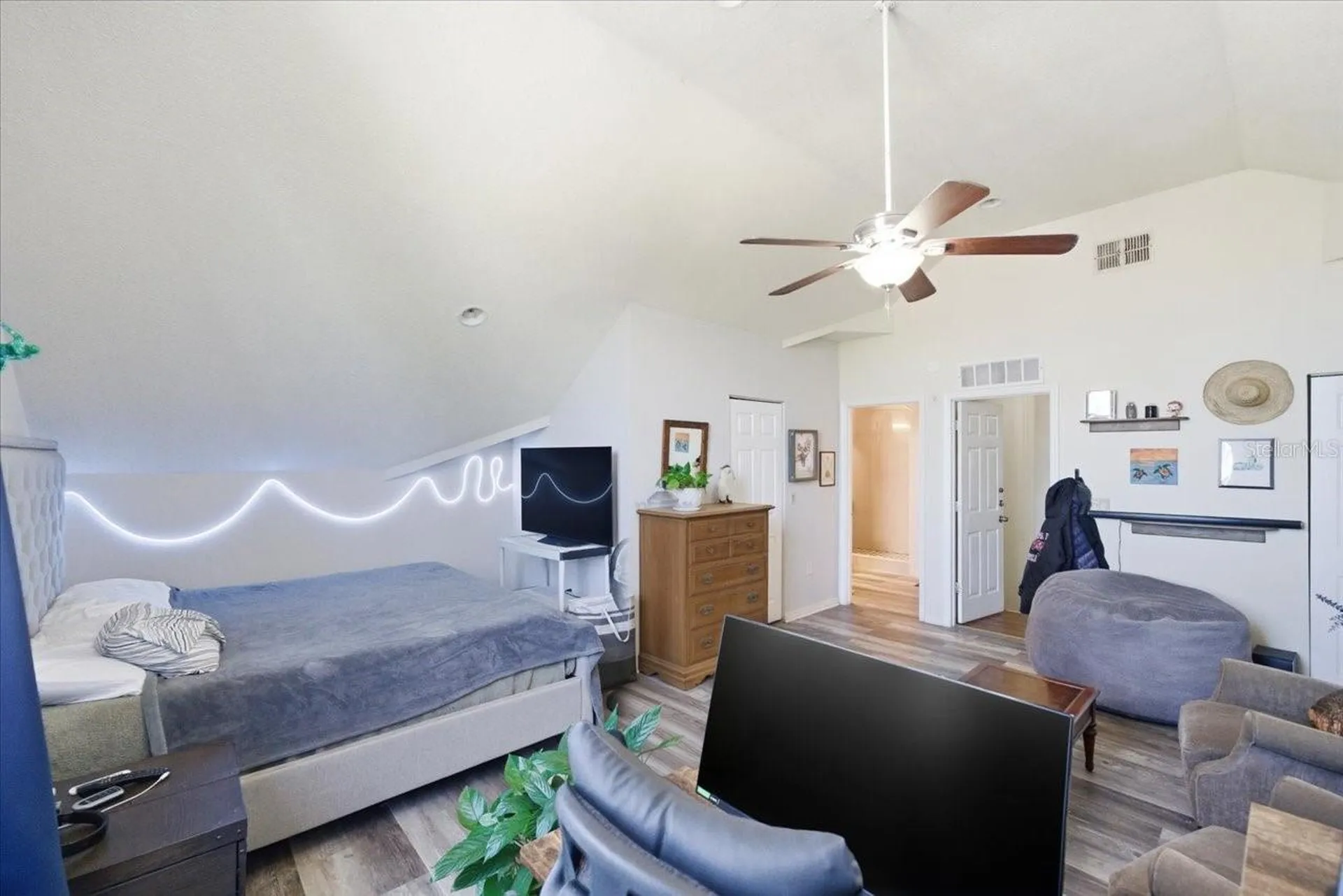 5007 Sunridge Palms Drive Tampa FL 33617