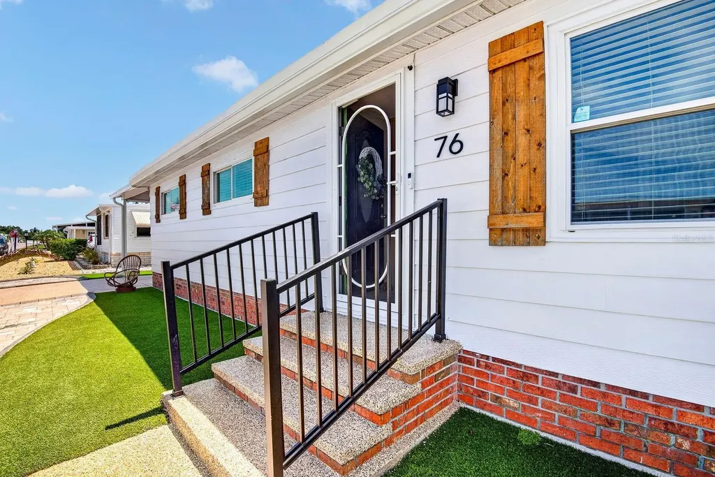 76 Caballo Way Bradenton FL 34209