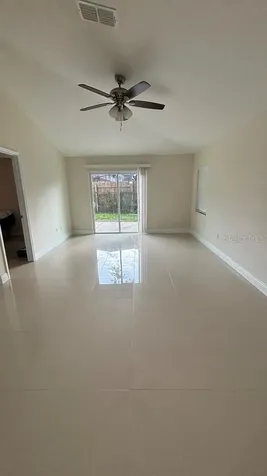 6810 N Willow Avenue Tampa FL 33604
