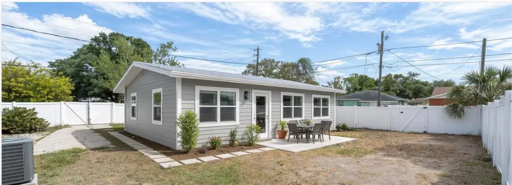 3600 4th Avenue S St Petersburg FL 33711