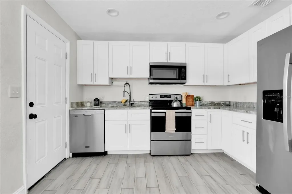 3600 4th Avenue S St Petersburg FL 33711