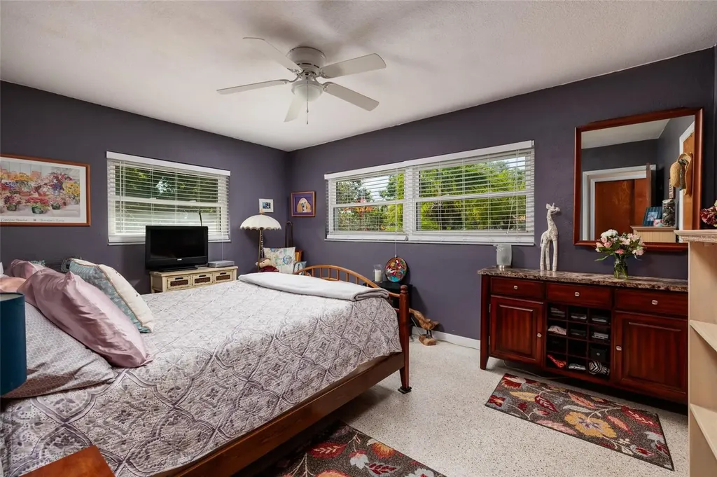 11623 84th Avenue Seminole FL 33772