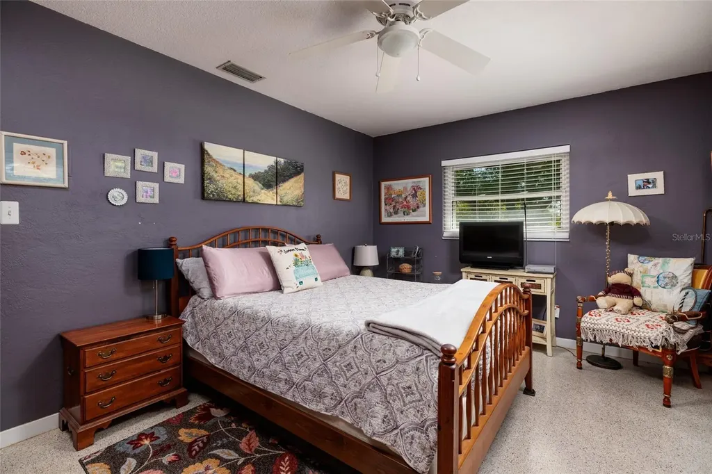 11623 84th Avenue Seminole FL 33772