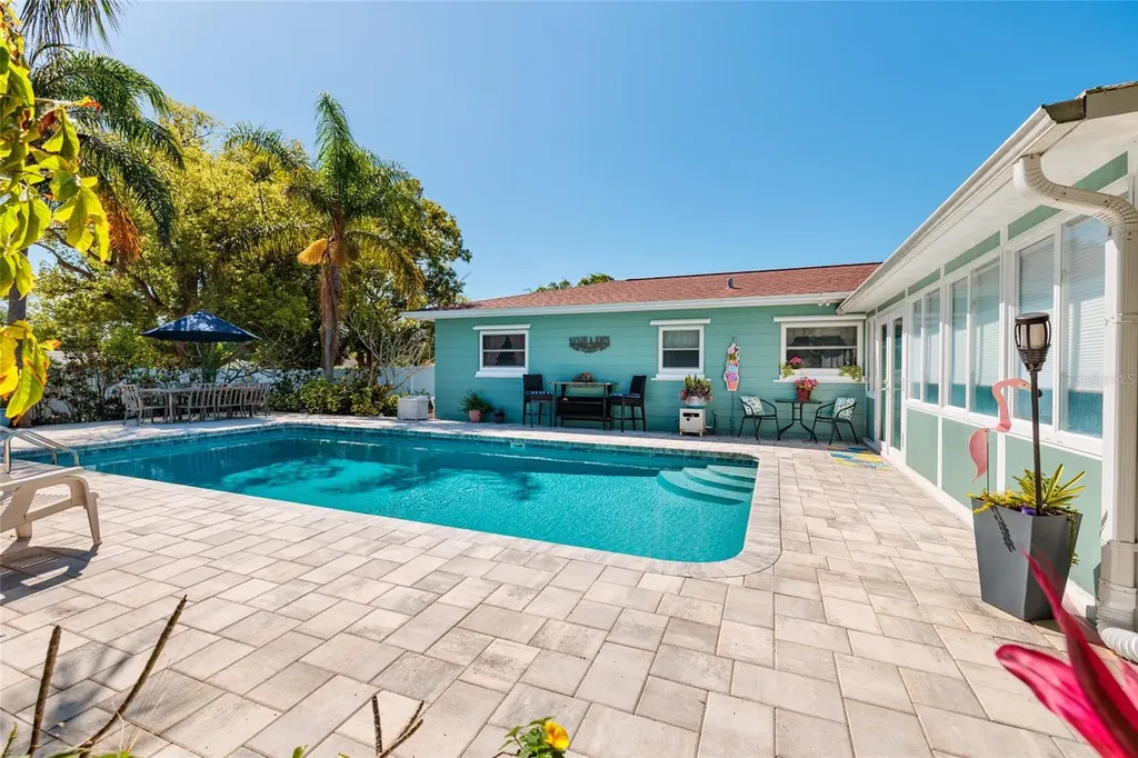 11623 84th Avenue Seminole FL 33772