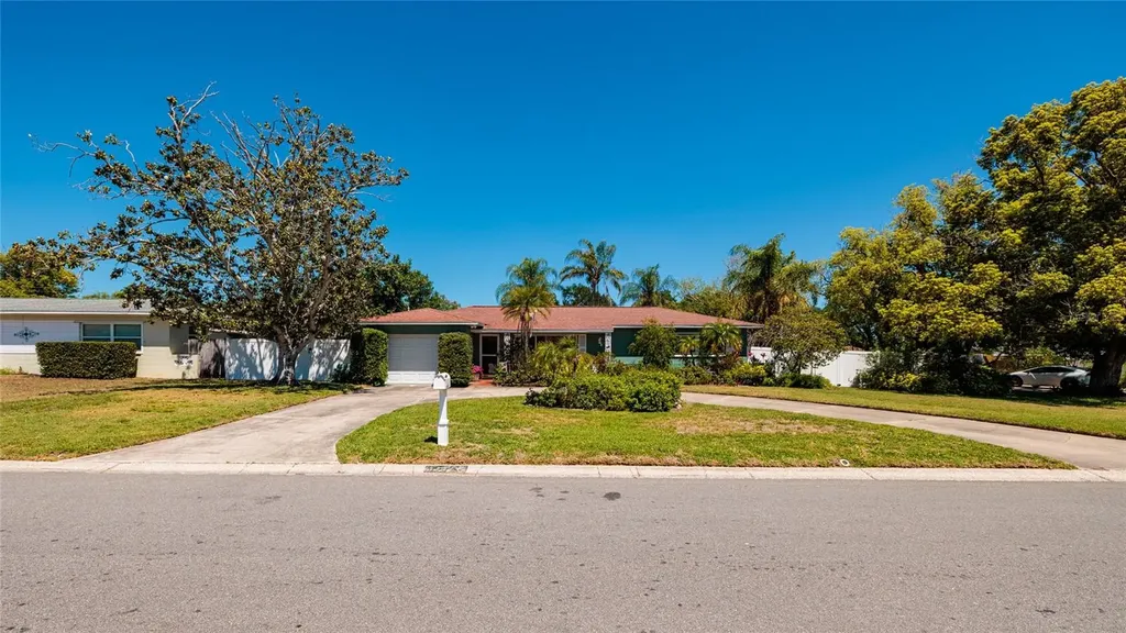 11623 84th Avenue Seminole FL 33772