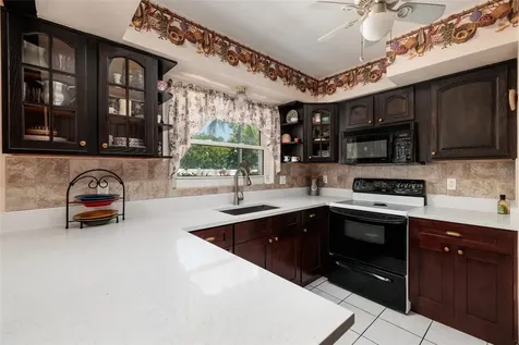 11623 84th Avenue Seminole FL 33772