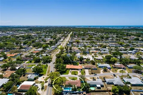 11623 84th Avenue Seminole FL 33772
