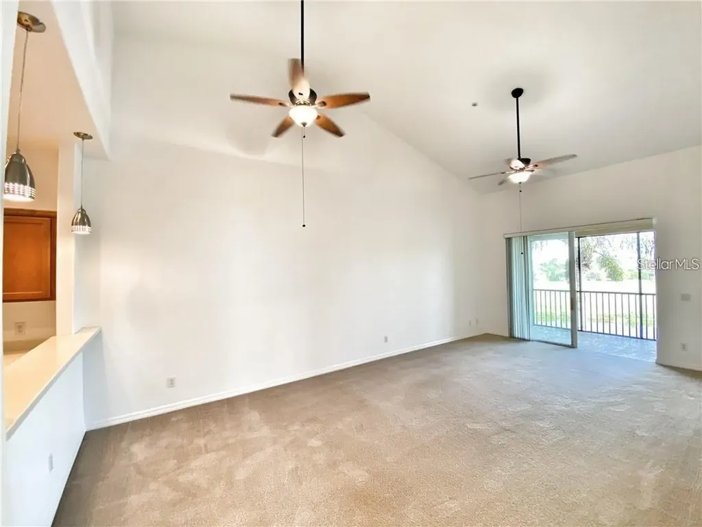 915 Fairwaycove Lane Bradenton FL 34212