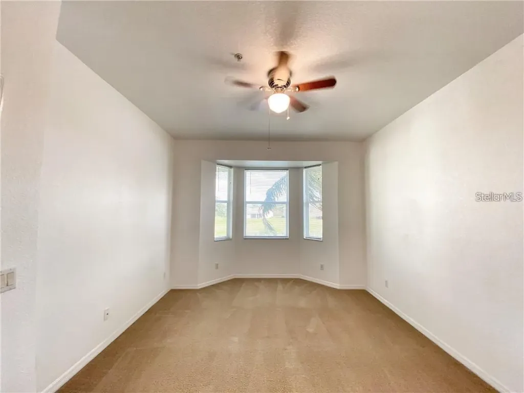 915 Fairwaycove Lane Bradenton FL 34212