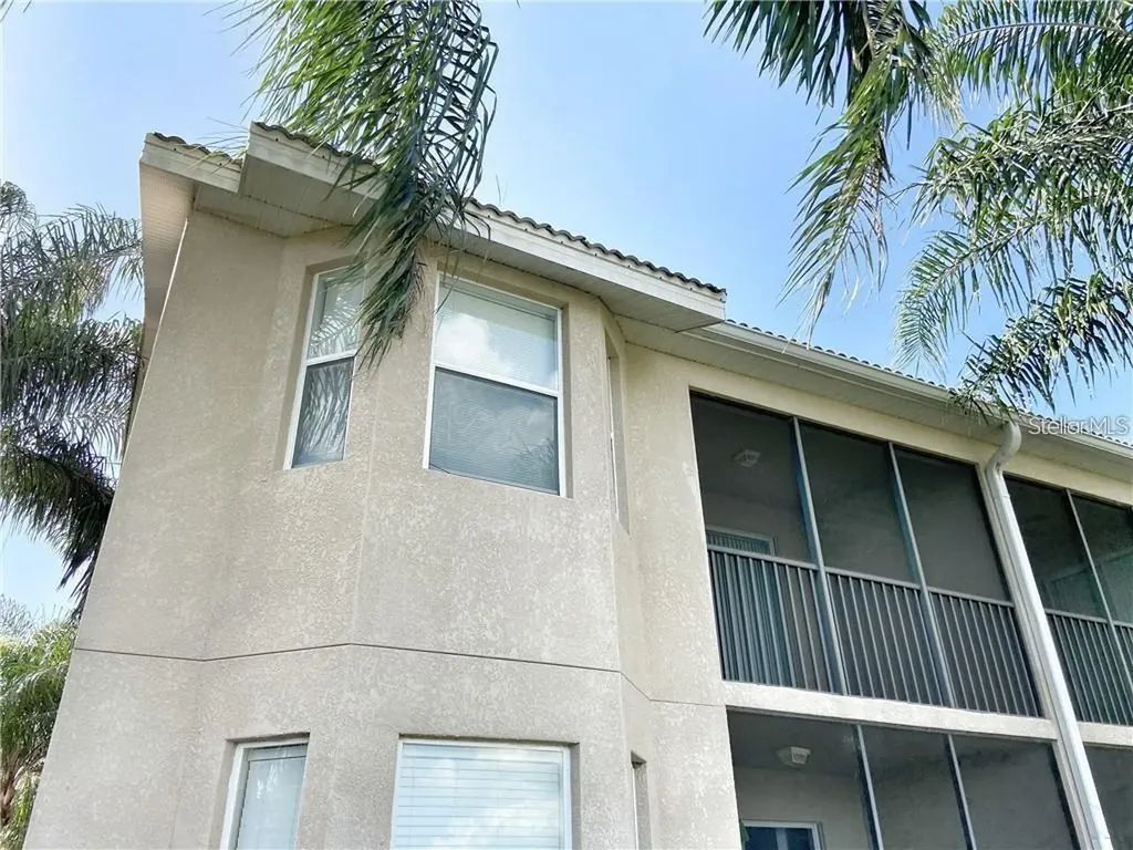 915 Fairwaycove Lane Bradenton FL 34212