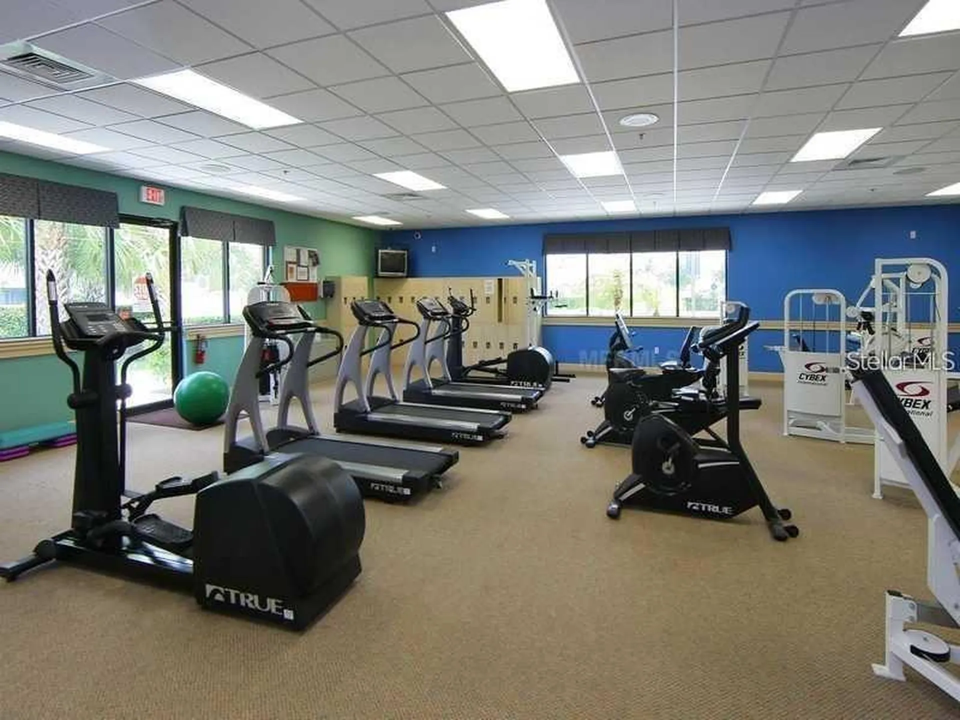 915 Fairwaycove Lane Bradenton FL 34212