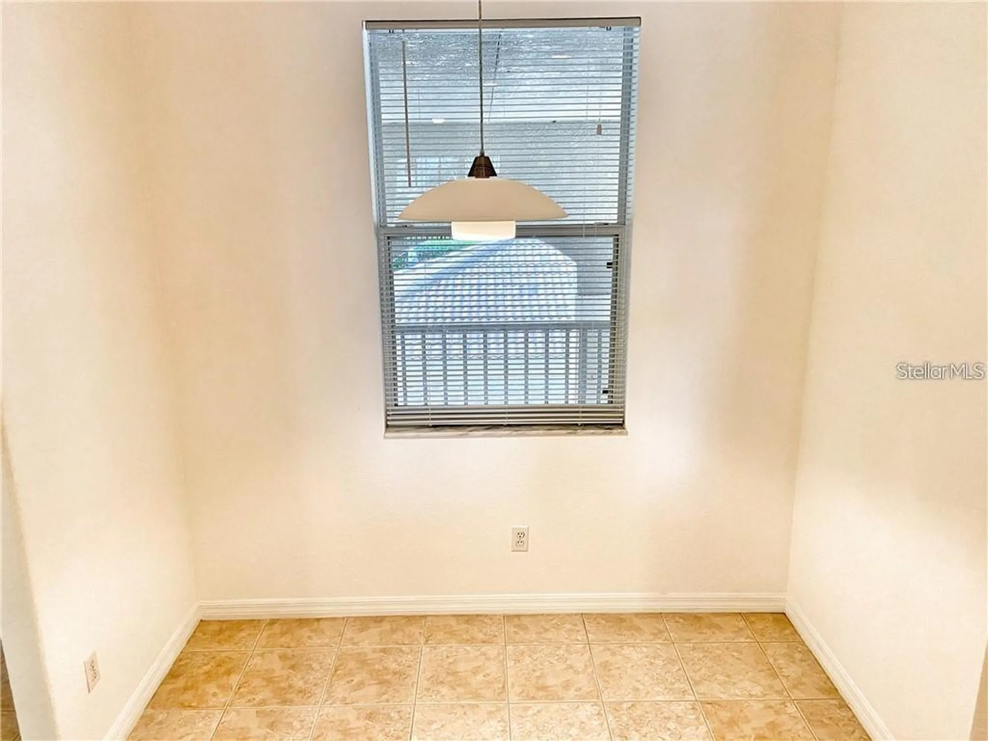 915 Fairwaycove Lane Bradenton FL 34212